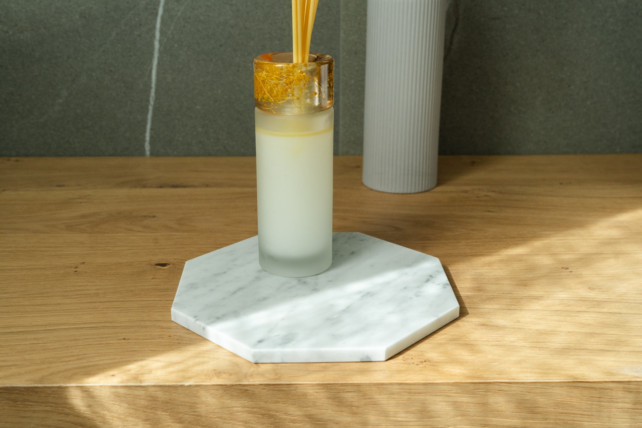 CENTROTAVOLA "LIMONE" MARMO BIANCO DI CARRARA